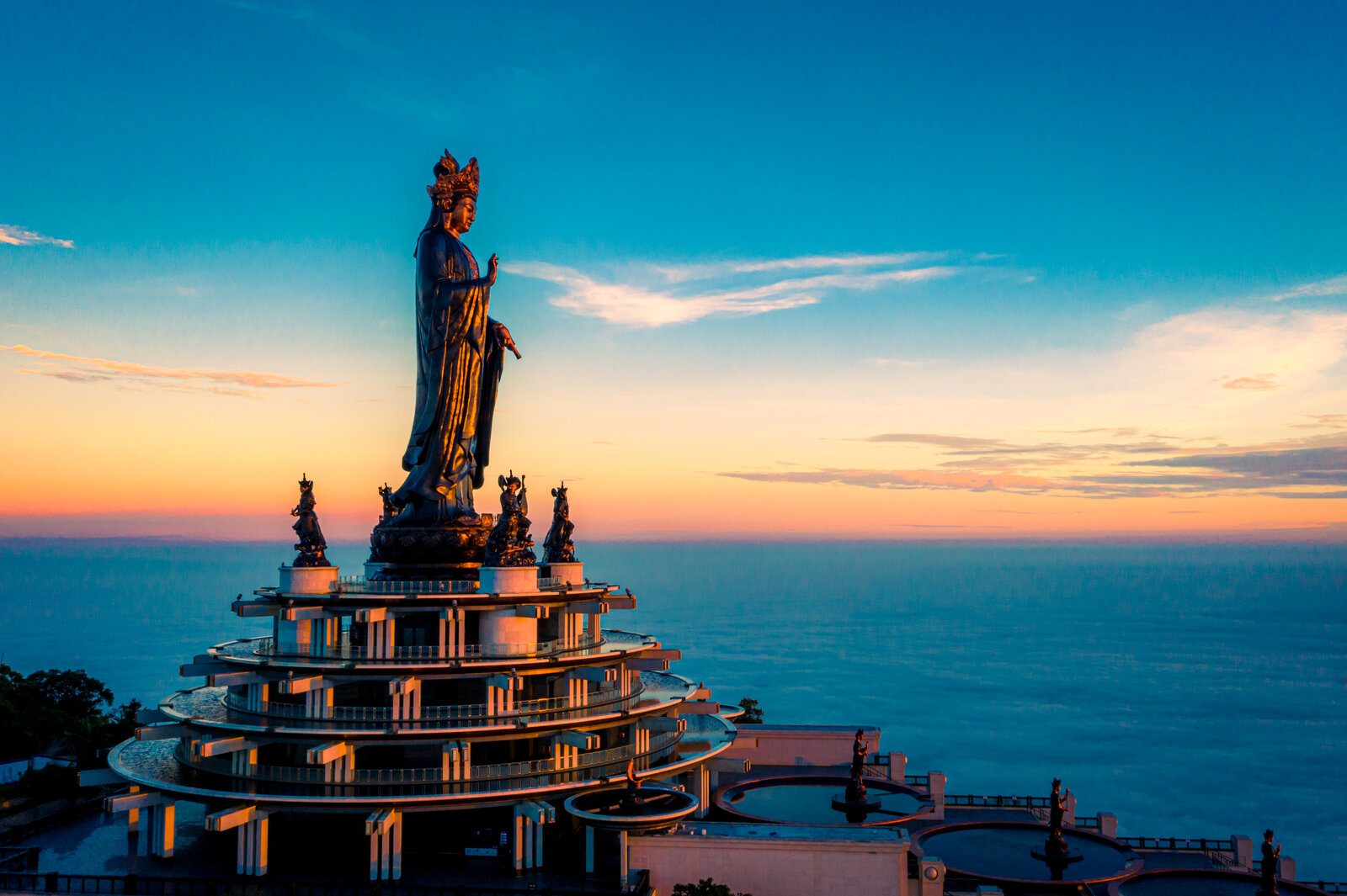 Vé Cáp Treo
Người Tây Ninh